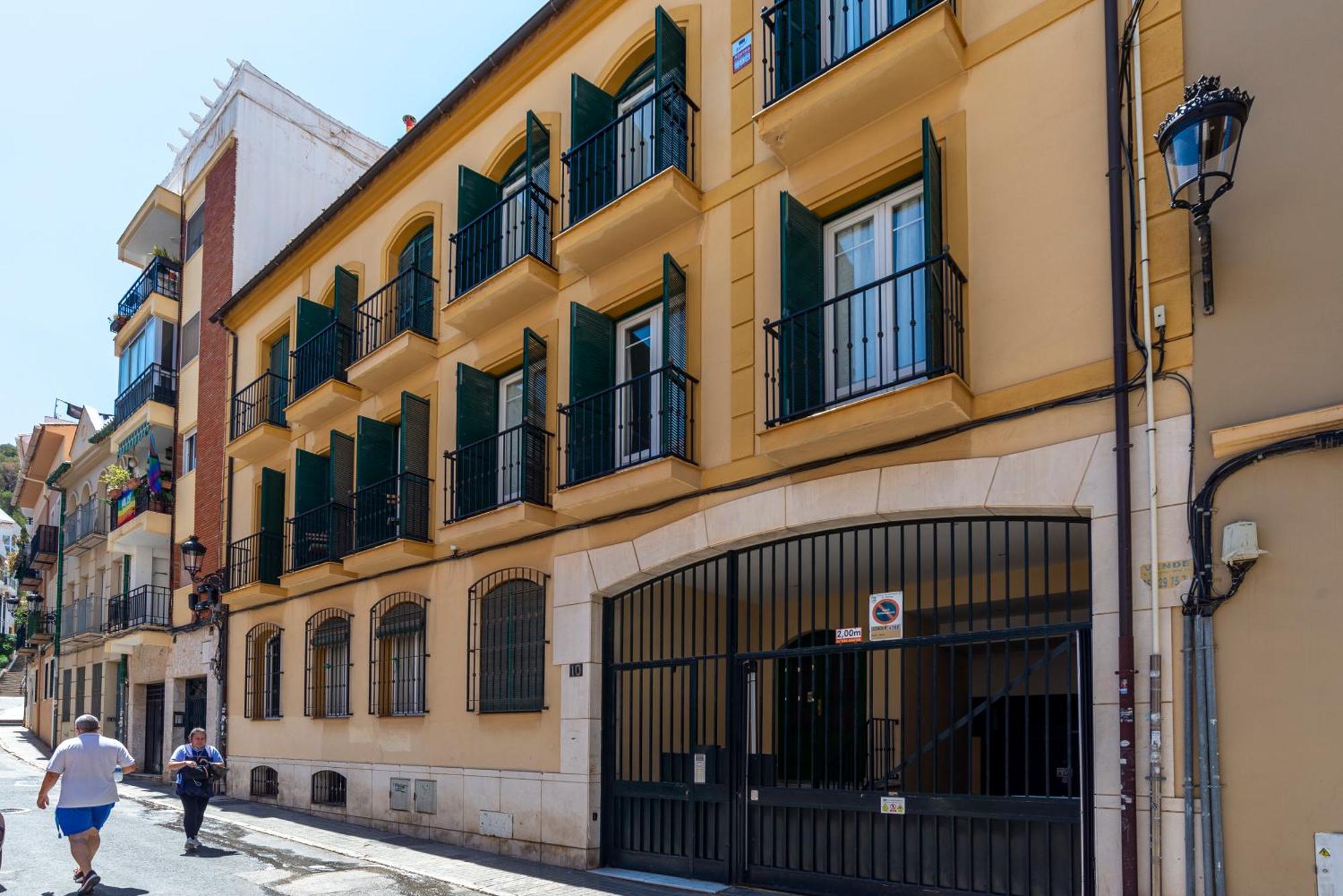 Apartment & Pool In Malaga City Center מראה חיצוני תמונה