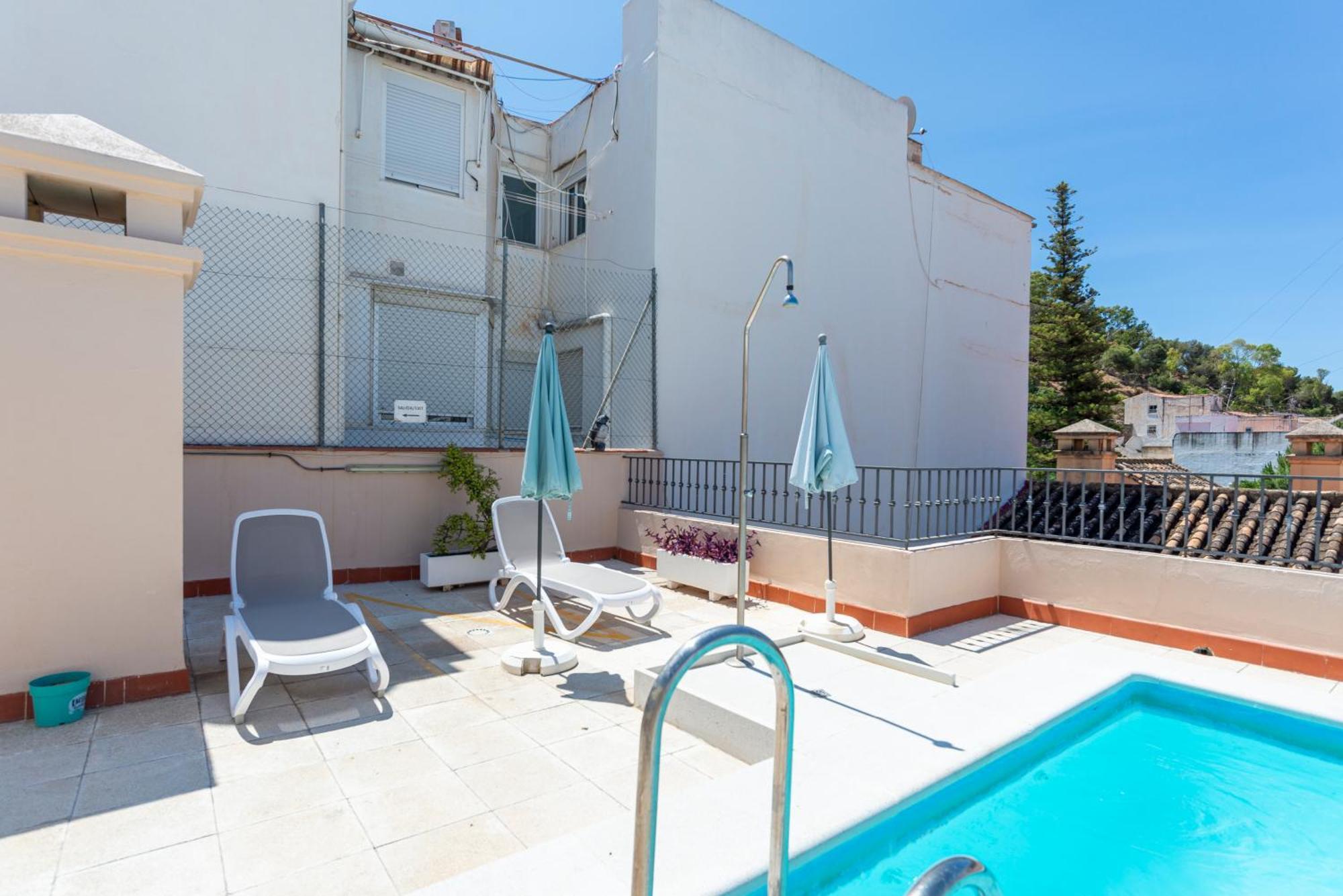 Apartment & Pool In Malaga City Center מראה חיצוני תמונה