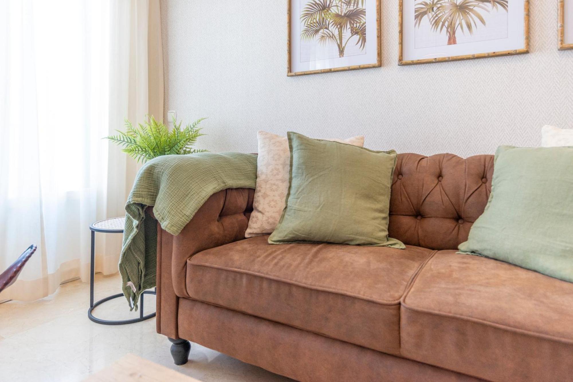 Apartment & Pool In Malaga City Center מראה חיצוני תמונה