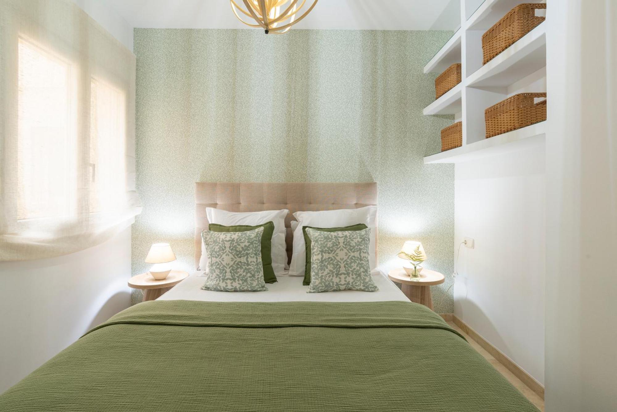 Apartment & Pool In Malaga City Center מראה חיצוני תמונה